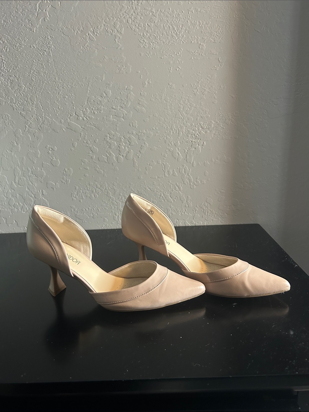 Pointed Toe Pumps, Nude Color - Picture 2 of 7